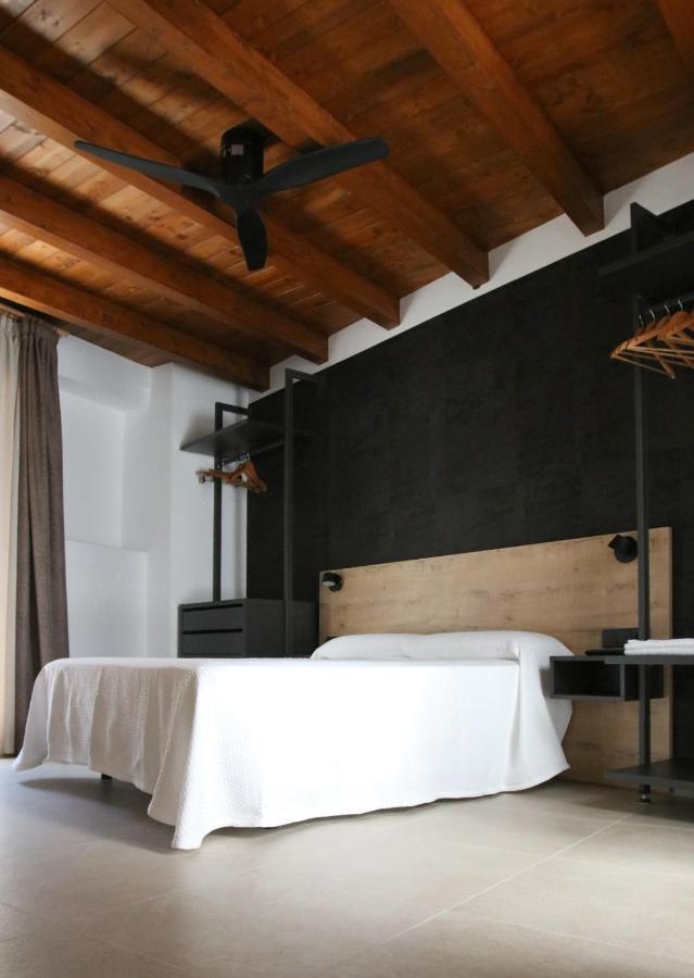 Un Moment, Casa Rural De 4 Estrellas Les Coves de Vinroma Exterior foto